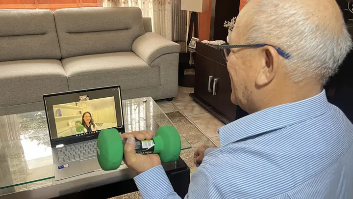 Consulta geriátrica por videollamada con la Dra. Yadira Bardales